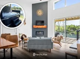 Lakeside, Water-view, 7 miles to Ark, 4BR for 14
