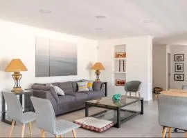 Alojamiento entero en moderna casa en condominio