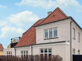 Amazing Apartment In Hundested With Wifi
