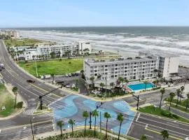 Howard Johnson by Wyndham Oceanfront Daytona Beach