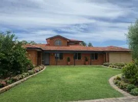 Sittella's Vineyard Residence
