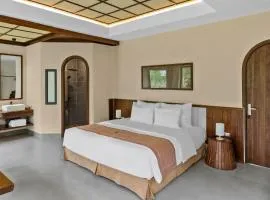 Cuc Phuong Tropical Villas