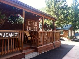 Deer Lodge，位于红河的木屋