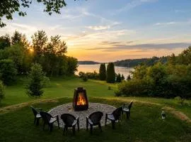 Chalet Bleu de la Baie Boudreault - Vu sur le lac