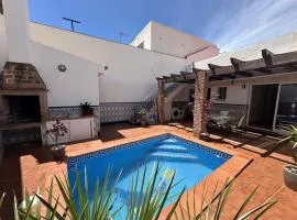 R1399 Casa Nina Pariles