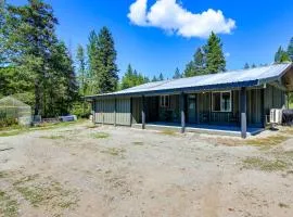 Bring Your Boat! Updated Cabin in Priest River
