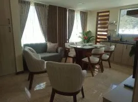 Suite de lujo de 2 habitaciones con vista a las montañas en La Victoria Ibarra