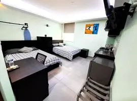 A27 Premium Suite MAX Cocina Terraza Companies Work Teams 1-4 PAX