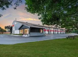 Ramada by Wyndham Kingston
