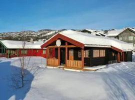Nostalgic Cabin With 3 Br, Fireplace, And Terrace