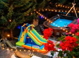ODAYA Social Hotel Bansko，位于班斯科的酒店