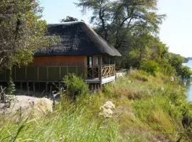 Emms Cubango Ecological Camp
