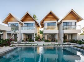 FinnKai Villas，位于Sengkol的酒店