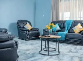 3 Bed Bulawayo Home Backup Power Sleeps 10