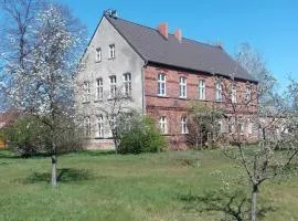 Alte Dorfschule Sacro