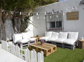 Cortijo Rural El Escondite，位于贝尔哈的酒店