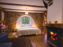 Dom Gościnny pod Zamkiem Wleń，位于Wleń的酒店