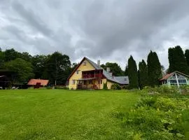 Rõuge Suurjärve Külalistemaja