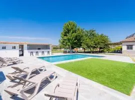 Cubo's Maipa Rural House