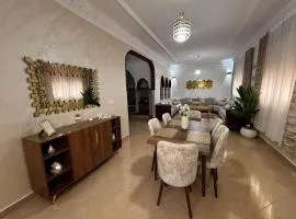 Apartamento Fnideq, Familia, Bienestar y mercado