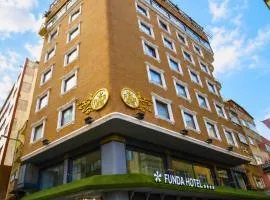 Funda Hotel