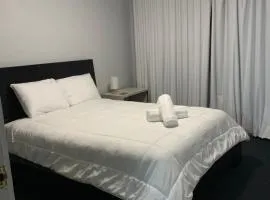 Zenora Suites
