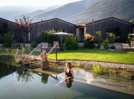 Amolaris Garden Lodges & Guesthouse