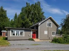 Guestly Homes - 4BR Villa with Private Sauna