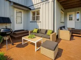 Cozy Apartment Near Oslo Easy Access to Nature