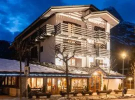 居美奥克斯库马耶酒店