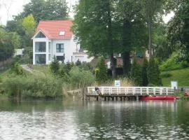 Ferienhaus am Seeufer