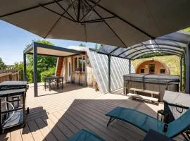 Au-Doux-Altic chalet romantique avec JACUZZI ET SAUNA