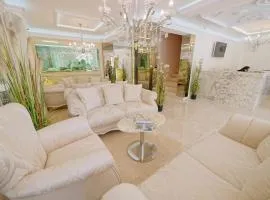 Private Apartments in Harmony Suites Dream Island