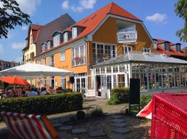 Altes Kasino Hotel am See，位于诺伊鲁平的酒店