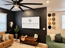 NEW! Velvet Spur - Pool - Sauna- 4 BR - 2 12 Bath