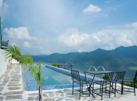 The Edge Villa & Retreat