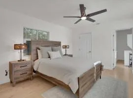 Mid-Century Modern 2BR
