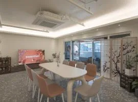 부산 도심 속에서 바베큐와 노천탕을 즐기는 서면 독채 팬션
