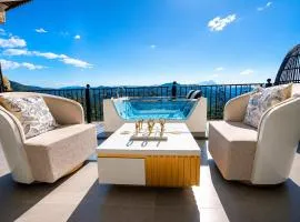 La Colina Resort SAS