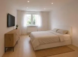 Modernes Apartment - Bis 3 Personen - Küche & WLAN - W2