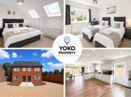 The Hayloft and Riverside I 8 Bedroom 8 Bathroom House I Driveway Parking I Work Desk I Fast Wifi I Smart TV I Self-Check-In I By Yoko Property