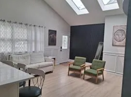 Elegant 3 bedroom, 2 full bathroom in Uniondale