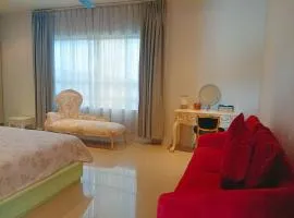 Klong Muang Beach Apartment