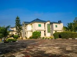 Floyds Beach Resort & Spa