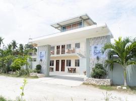 Balud White Beach Resort，位于莫阿尔博阿的酒店