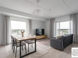 New 2BR Apt with Sauna with Stunning Views