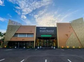 Hotel Imam Bonjol by Benhas