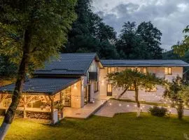 Mislea 13 - Private Luxury Retreat
