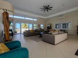 Oceanpointe Luxury Retreat