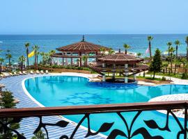 Lancaster Palace Tamuda Bay，位于玛丽娜斯米尔的酒店